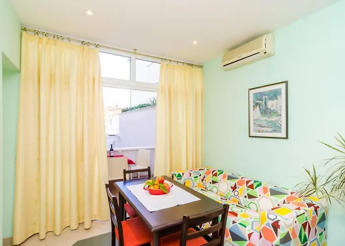 Diana - Cozy For Two